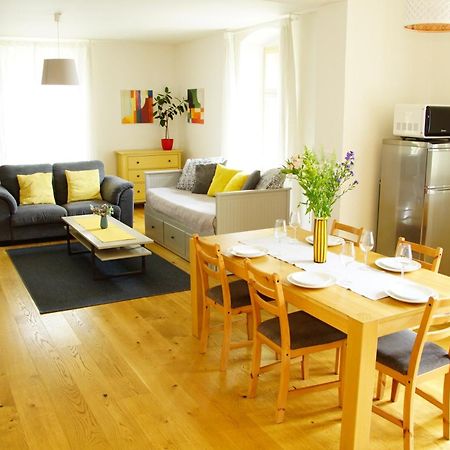 Apartmany U Komina Terezin  Luaran gambar